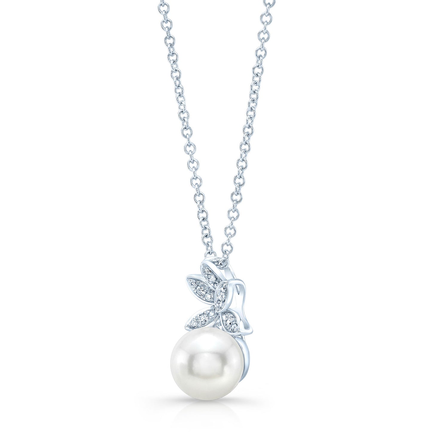 Fresh Water Pearl And Diamond Butterfly Pendant In 14k White Gold