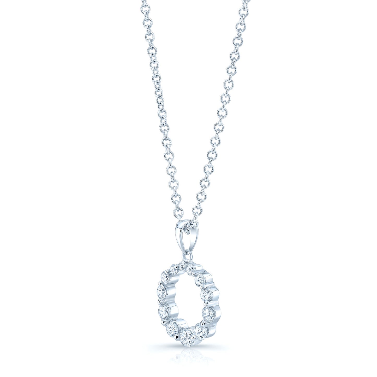 Diamond Graduated Circle Diamond Pendant In 14k White Gold