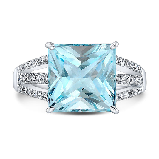 Aquamarine And Diamond Split Shank Ring In 18k White Gold