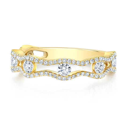 Floating Diamonds Scallop Edge Band in 14K Yellow Gold | Carl K. Gumpert