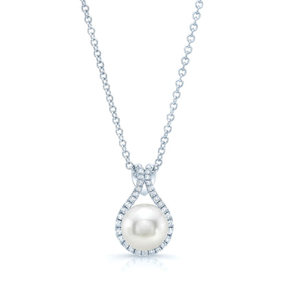 Fresh Water Pearl And Diamond Halo Pendnat In 14k White Gold