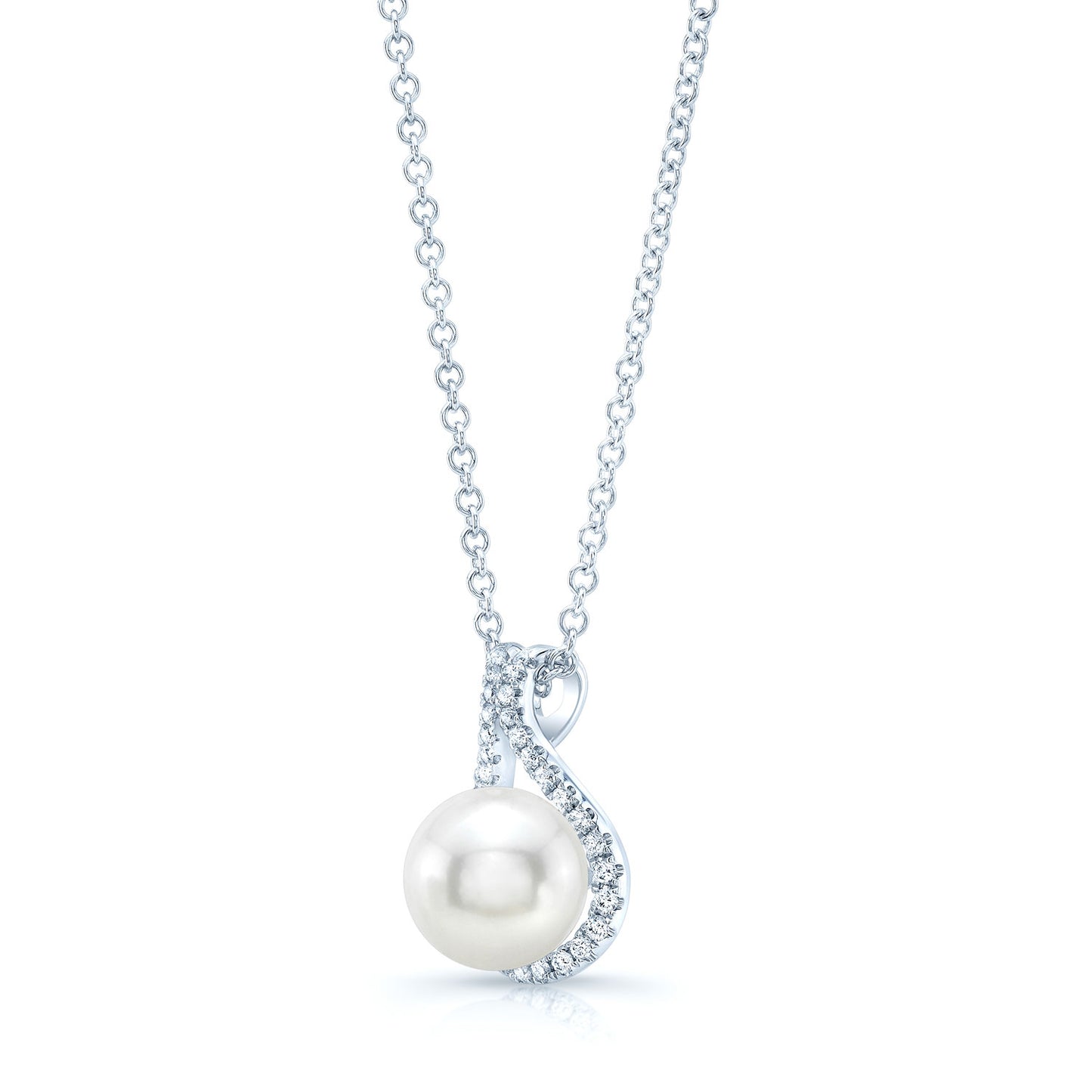 Fresh Water Pearl And Diamond Halo Pendnat In 14k White Gold