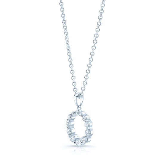 Diamond Graduated Circle Diamond Pendant In 14k White Gold