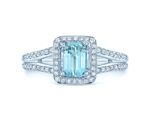 18kw Aquamarine & Diamond Ring