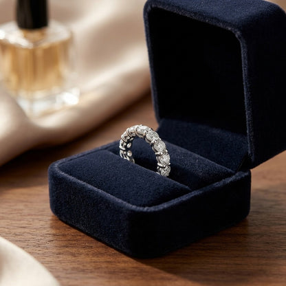 Round Diamond Eternity Band In 18k White Gold S:7.25 — velvet box