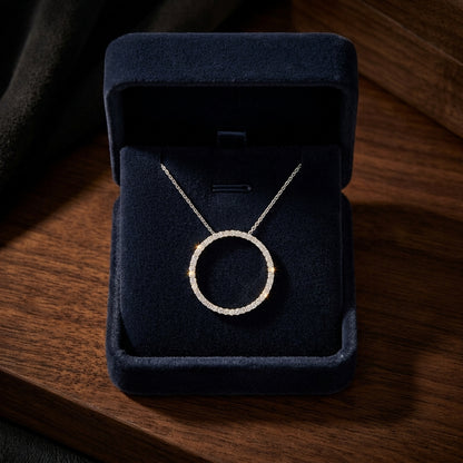 Diamond Circle Pendant In 18k White Gold (si) — gift presentation