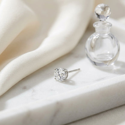 18k White Gold 3-prong Round Brilliant Diamond Stud Earrings (1.48 Ct. T.w., Vs1-vs2 Clarity, H-i Color) — atelier still life