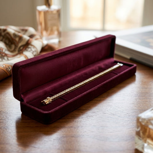 Diamond Princess Channel Tennis Bracelet in 18k Yellow Gold (4ctw) — velvet box