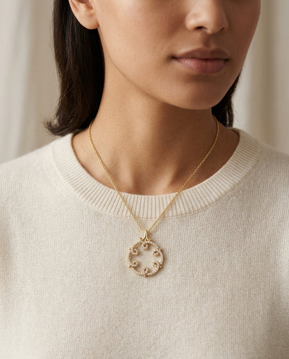 Diamond Fashion Pendant In 18k Yellow Gold — editorial close-up