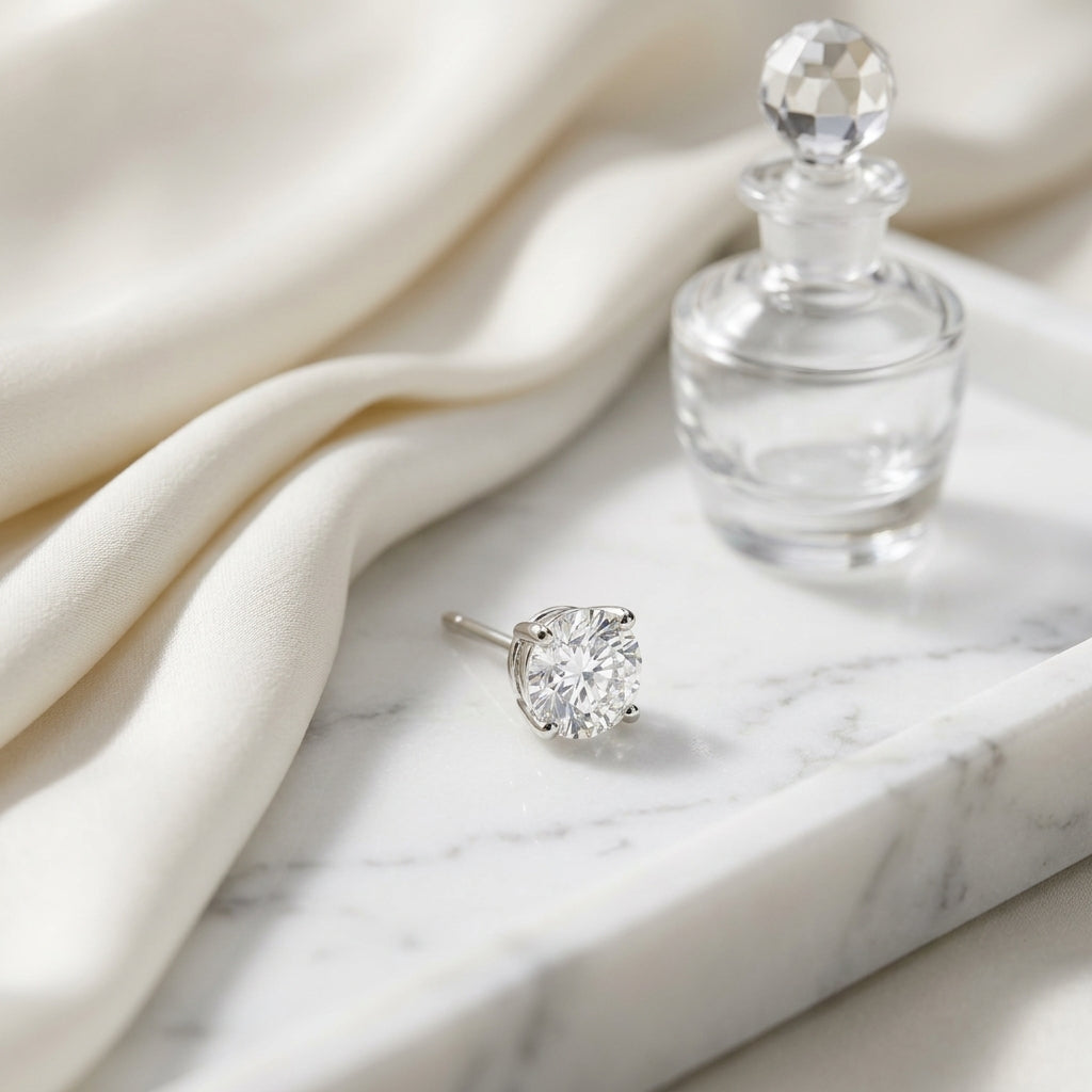 18k Yellow Gold 3-prong Round Brilliant Diamond Stud Earrings (0.75 Ct. T.w., Si1-si2 Clarity, H-i Color) — atelier still life