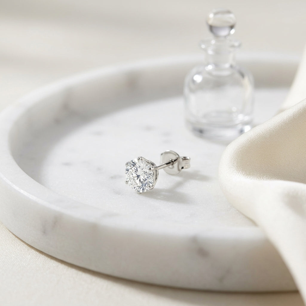 18k Yellow Gold 3-prong Round Brilliant Diamond Stud Earrings (0.75 Ct. T.w., Vs1-vs2 Clarity, H-i Color) — atelier still life