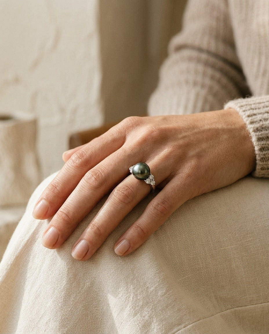 Black South Sea Pearl And Diamond Ring In 14k White Gold — portrait close