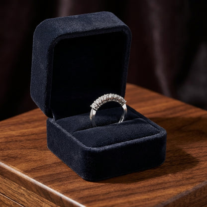 7 Stone Diamond Ring In 14k White Gold 3/4 Ct. Tw. — gift presentation