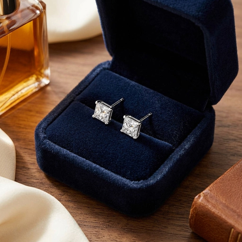 Diamond 4-prong Princess Studs 14k White Gold — velvet box