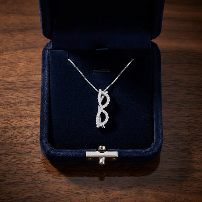 14k White Gold 1/6ct Tdw Diamond Cat Eye Pendant (h-i, Vs1-vs2) — gift presentation