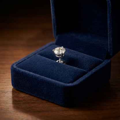 Diamond 3-prong Martini Studs 14k White Gold — gift presentation