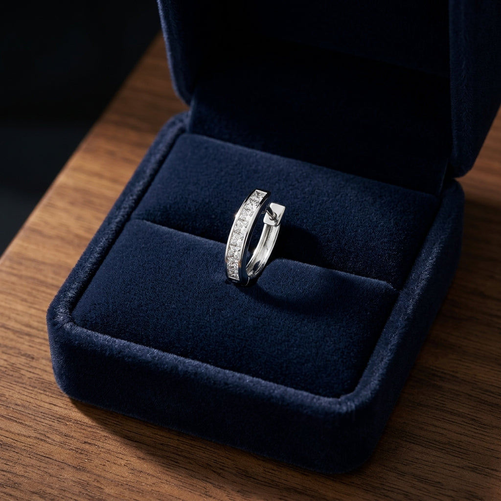 Diamond Princess Cut Oval Channel Hinged Hoop Earrings In 14k White Gold (1 Ctw) — gift presentation