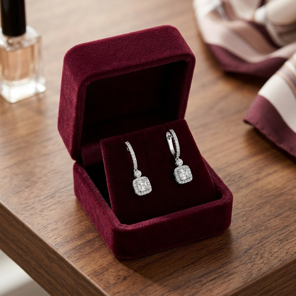 14kw Diamond Earrings — velvet box