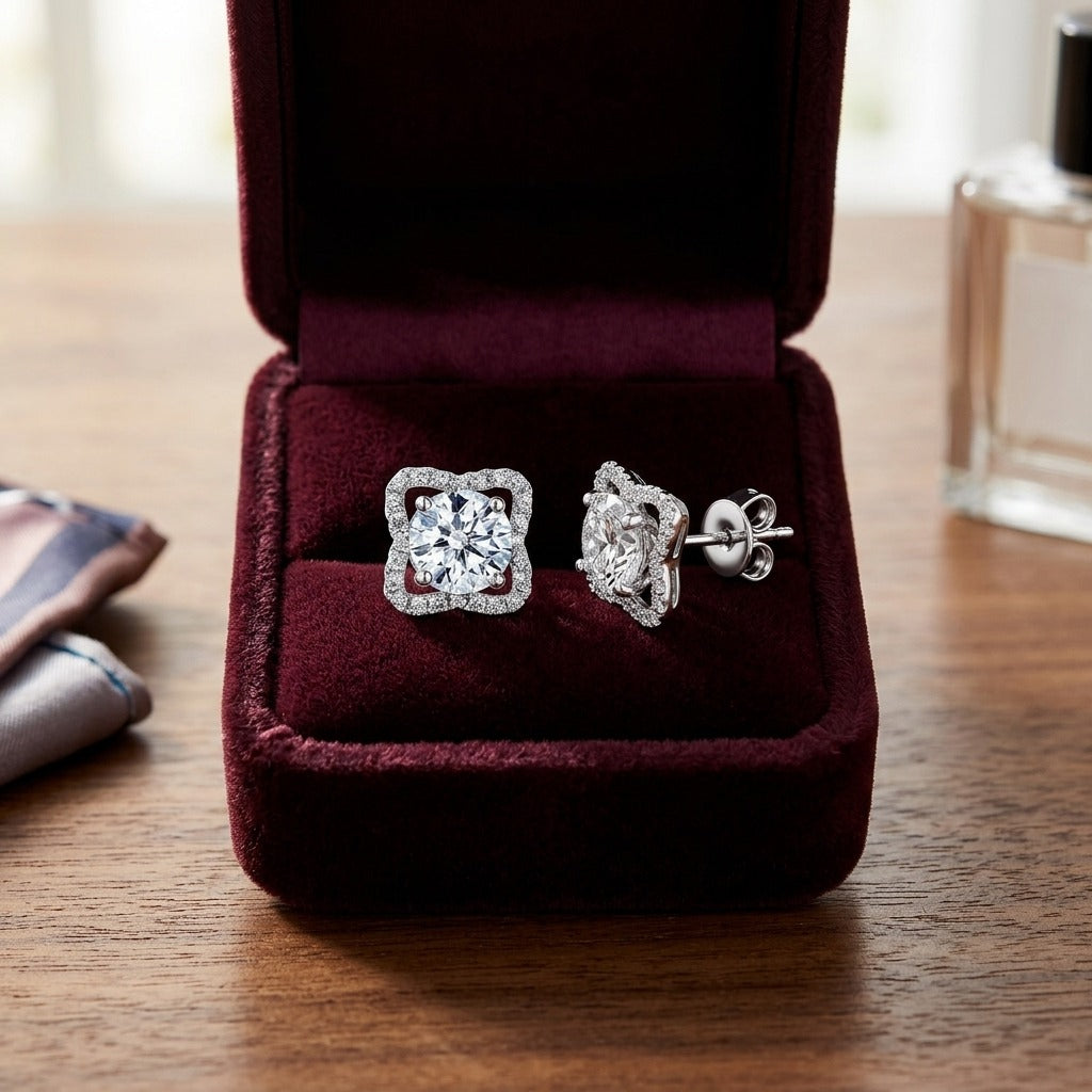 14kw Diamond Earrings — velvet box