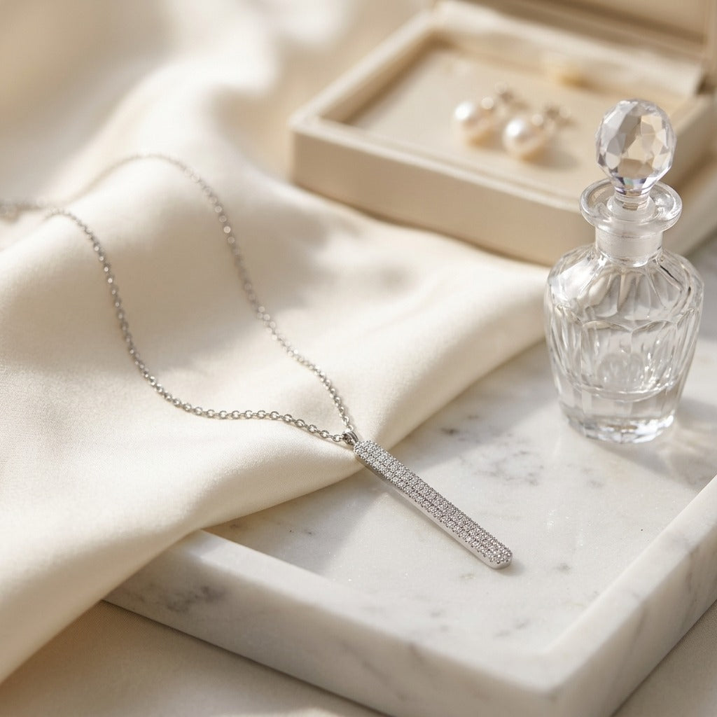 Diamond 1/3ctw Necklace Set in 14k White Gold 16-18 Adj Chain — marble silk
