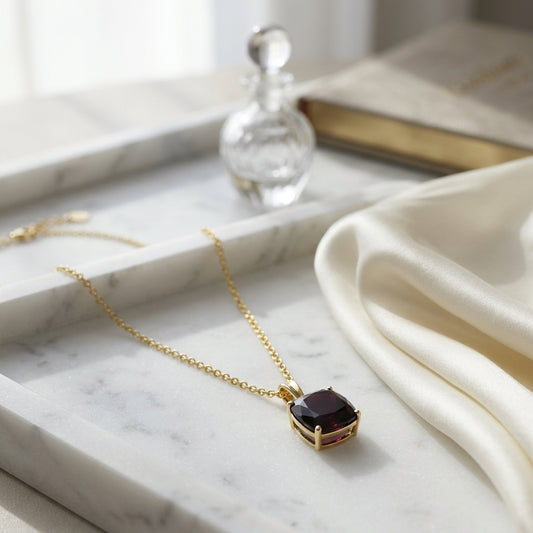 14ky Rhodolite Garnet Pendant — atelier still life