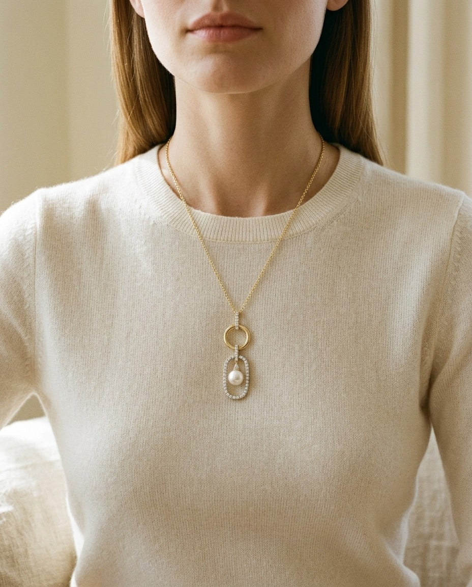 14k Yellow Gold Freshwater Pearl & Diamonds Pendant — portrait close