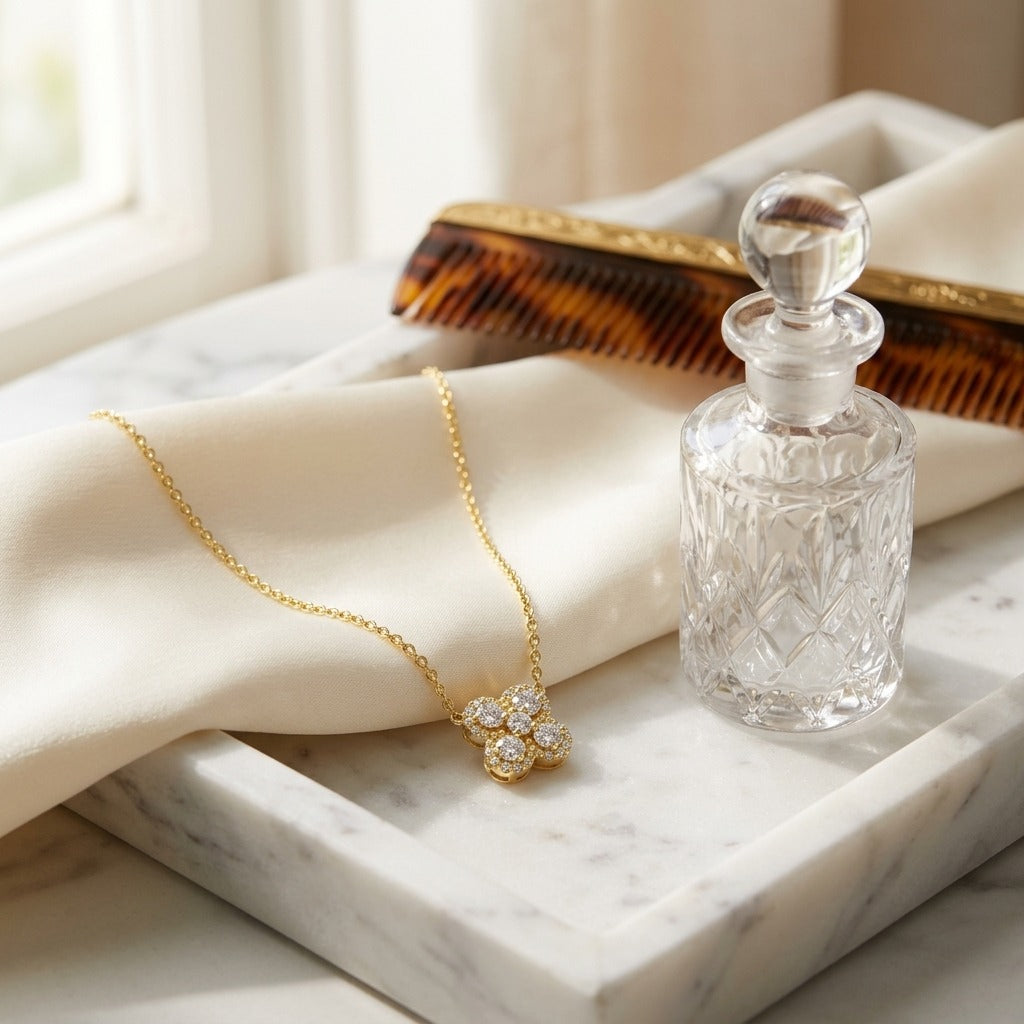 Diamond Clover Pendant in 14k Yellow Gold 1/2ctw — marble silk