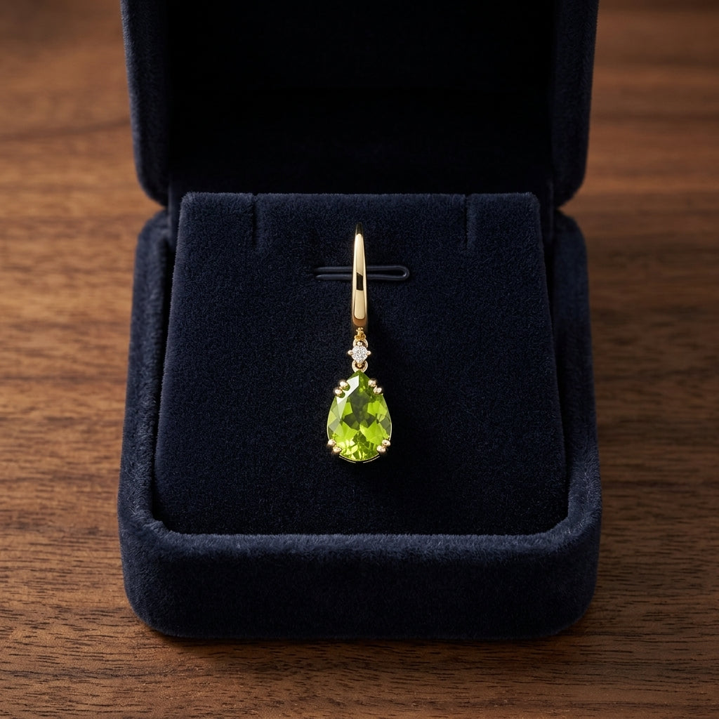 14k Yellow Gold Pear Shape Peridot With Diamond Accent — gift presentation
