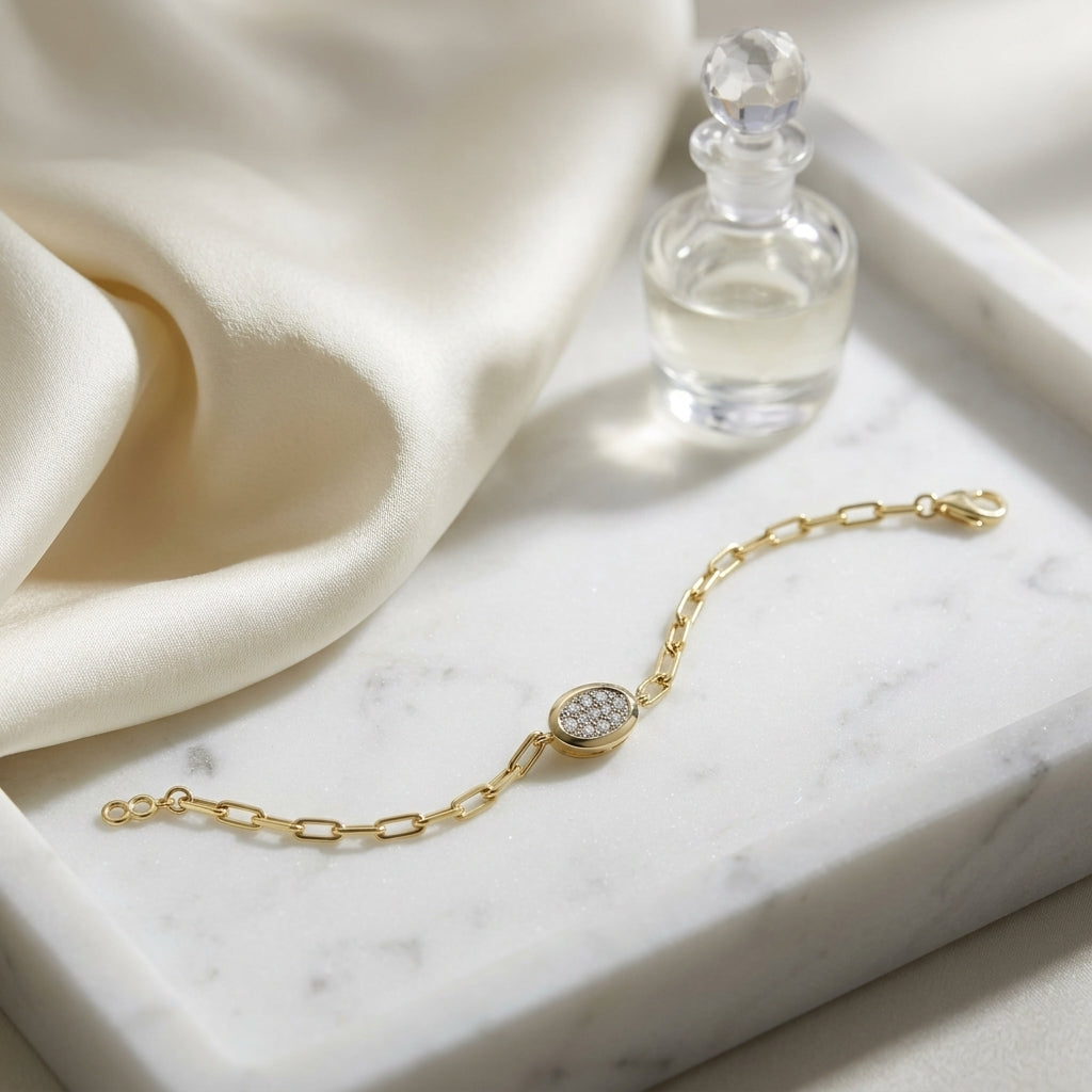 Diamond Paper Clip Bracelet With Oval Motif in 14k Yellow Gold 1/6ctw — atelier still life