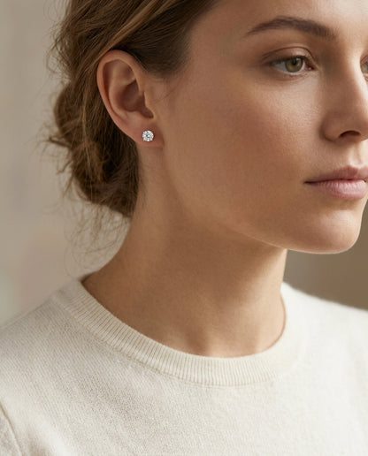 14k Yellow Gold 4-prong Round Brilliant Diamond Stud Earrings (1.06 Ct. T.w., Vs1-vs2 Clarity, H-i Color) — editorial close-up