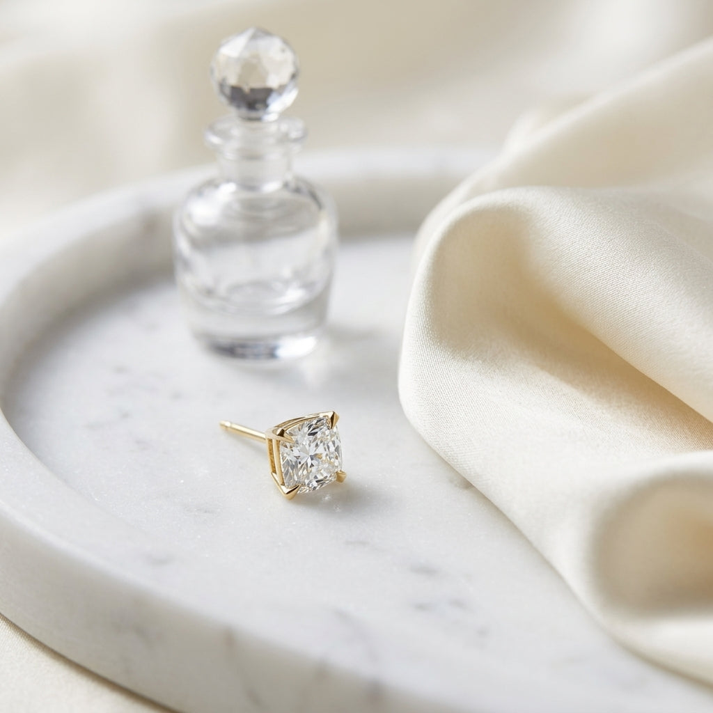 14k Yellow Gold 8-prong Round Brilliant Diamond Stud Earrings (0.75 Ct. T.w., Vs1-vs2 Clarity, H-i Color) — atelier still life