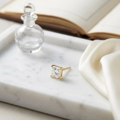 14k Yellow Gold 8-prong Round Brilliant Diamond Stud Earrings (0.75 Ct. T.w., Si1-si2 Clarity, J-k Color) — atelier still life