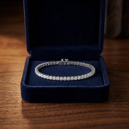 Diamond 4-Prong Tennis Bracelet in Platinum - presentation
